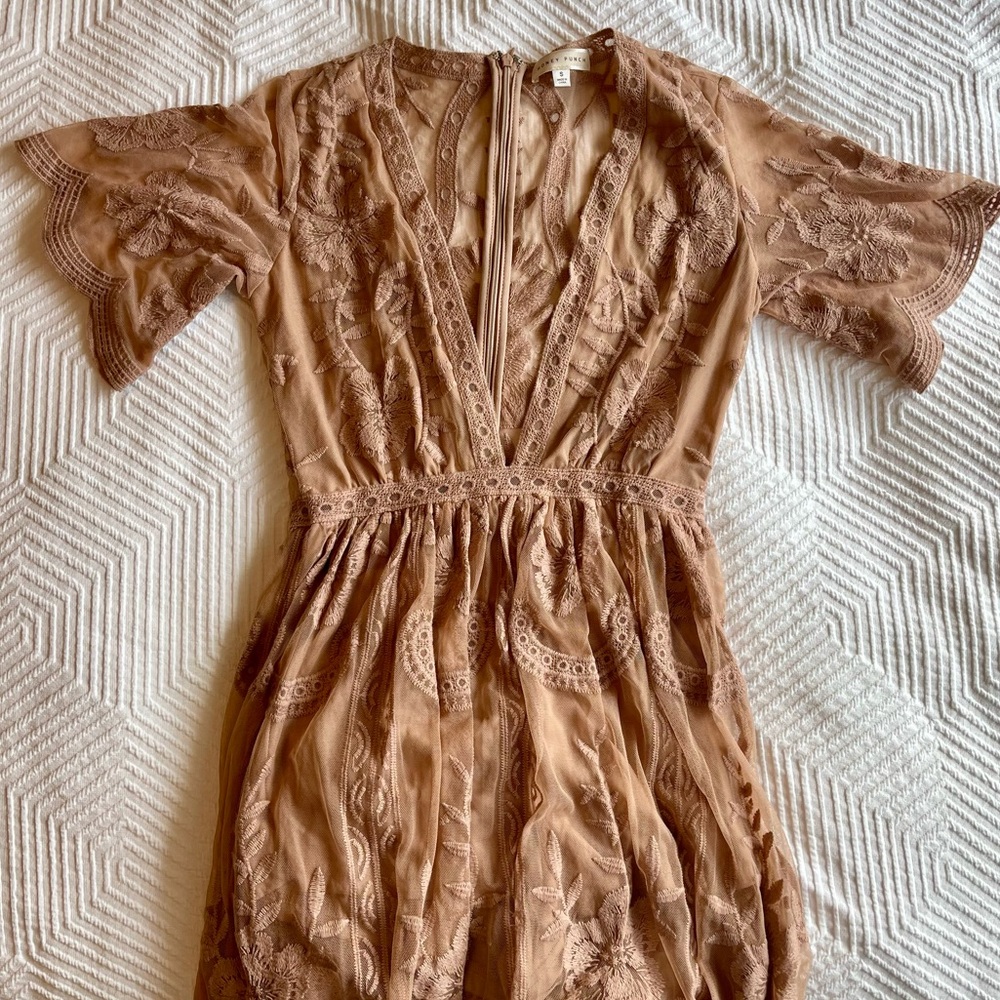 Honey Punch Women’s Small Romper Maxi Dress Floral Lace Blush Beige Boho